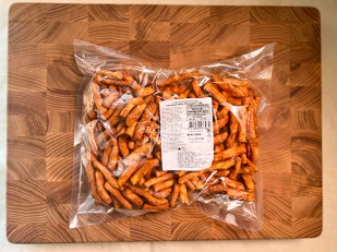 ФЛИНТ Гренки холодец с хреном: Сыр копченый на ольхе с перцем 